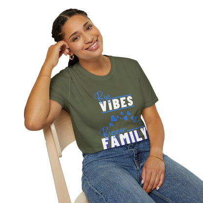 Stylish Family Vibes T-Shirt | Fun Gift for Family Gatherings, Parties, Holidays, Love Shirt, Unisex Tee